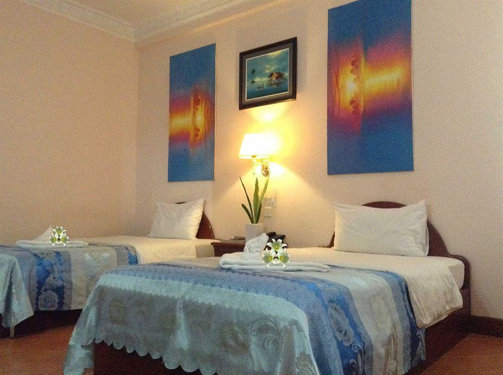 Han Kong Hotel And Restaurant Siem Reap Buitenkant foto