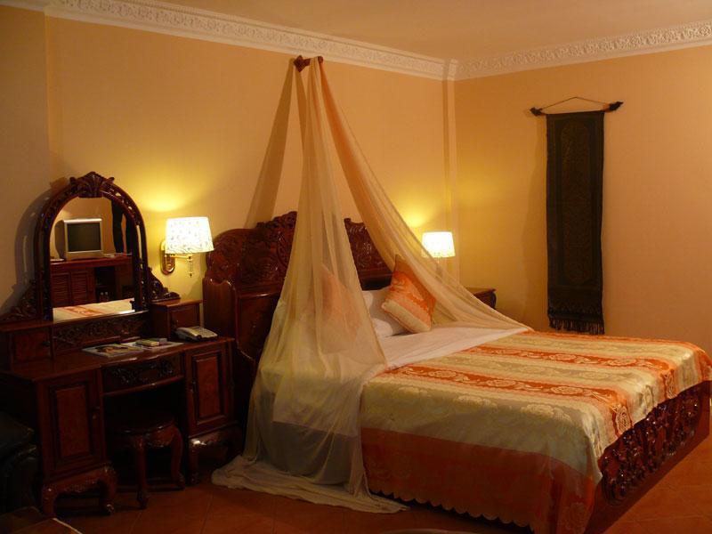 Han Kong Hotel And Restaurant Siem Reap Buitenkant foto