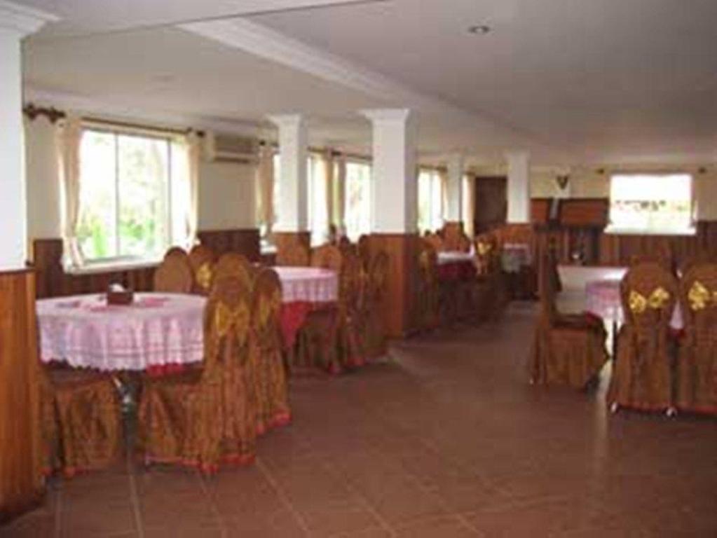 Han Kong Hotel And Restaurant Siem Reap Buitenkant foto