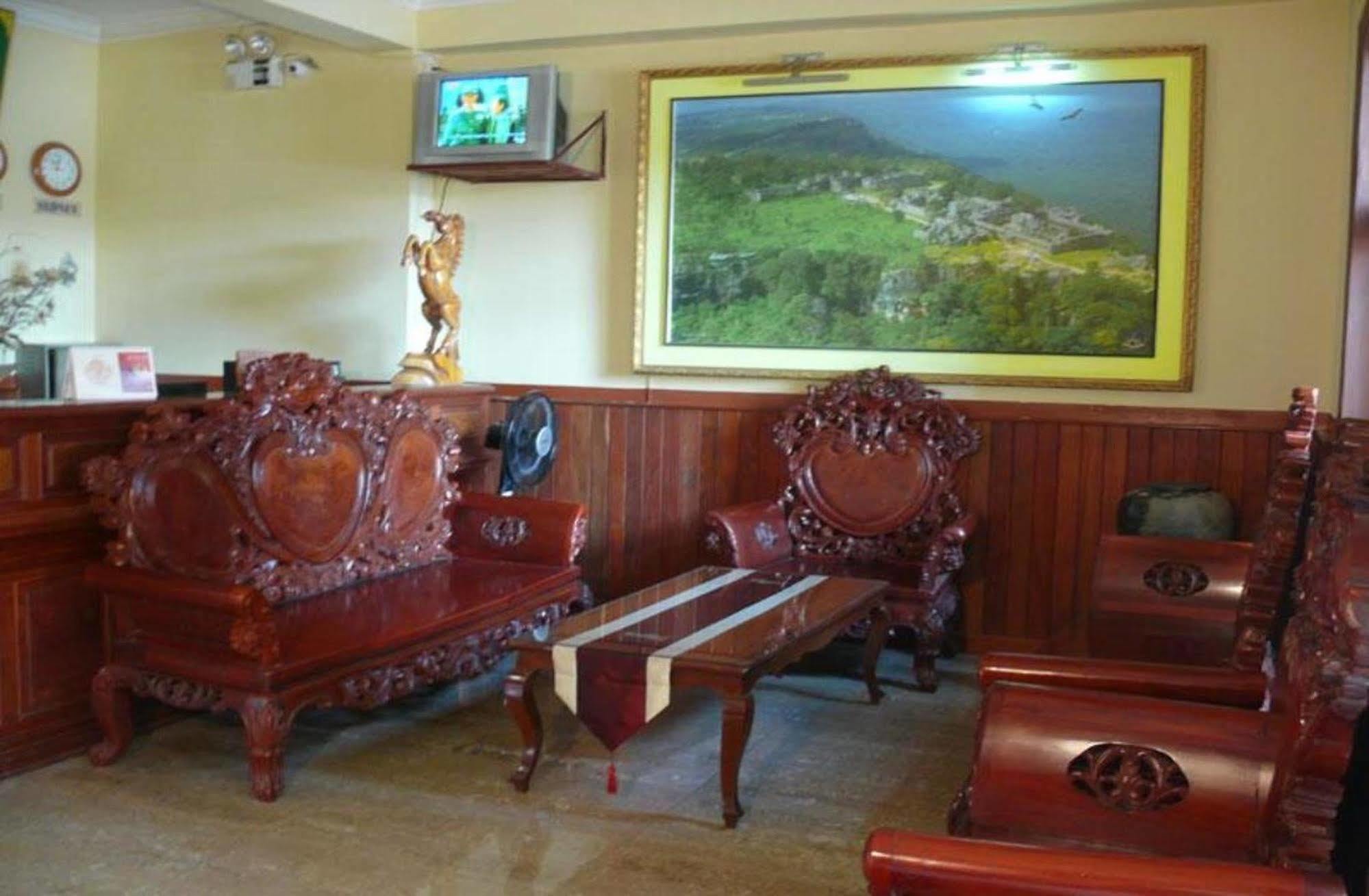 Han Kong Hotel And Restaurant Siem Reap Buitenkant foto